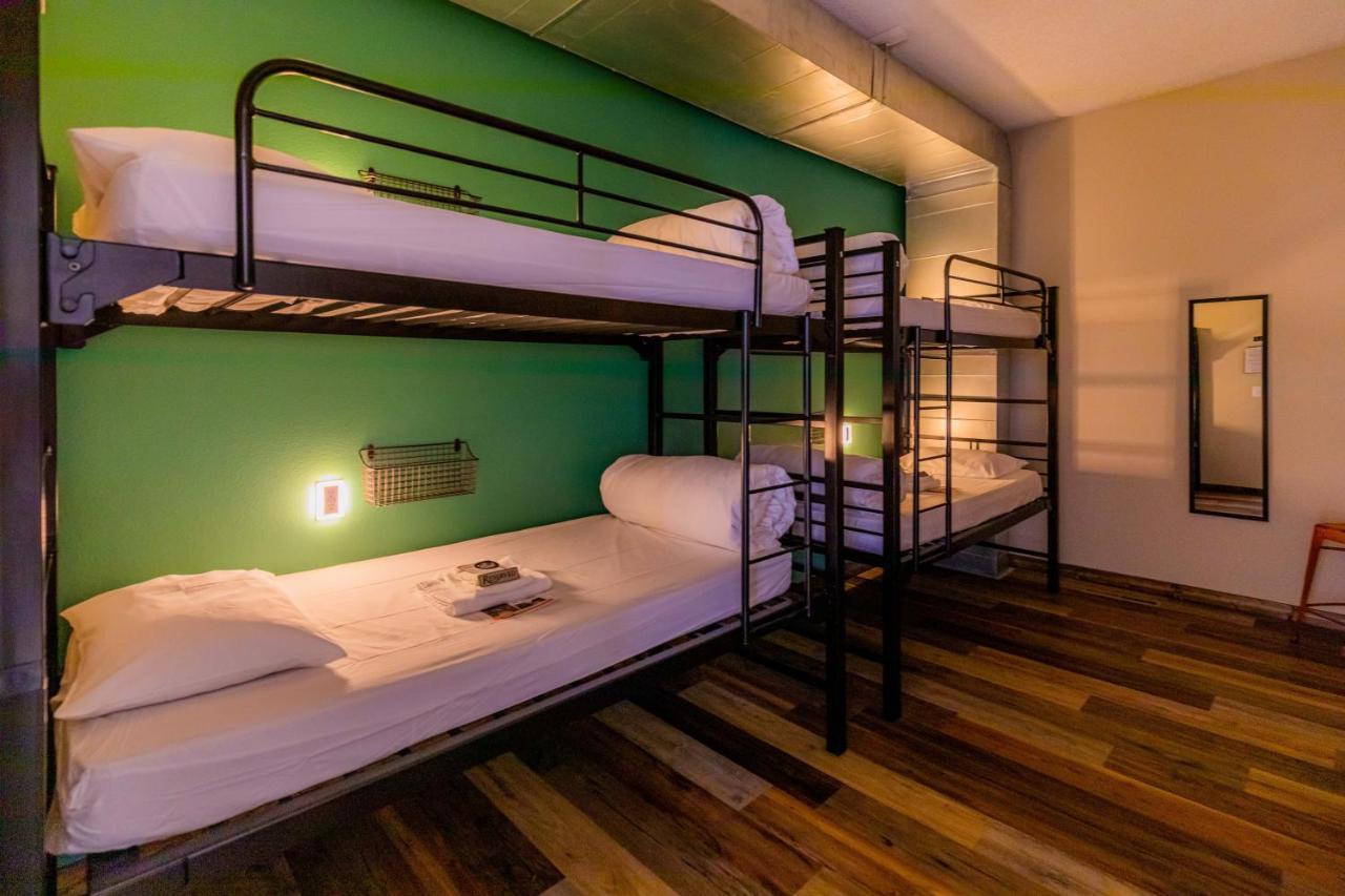 Pintler'S Portal Hostel Анаконда Экстерьер фото