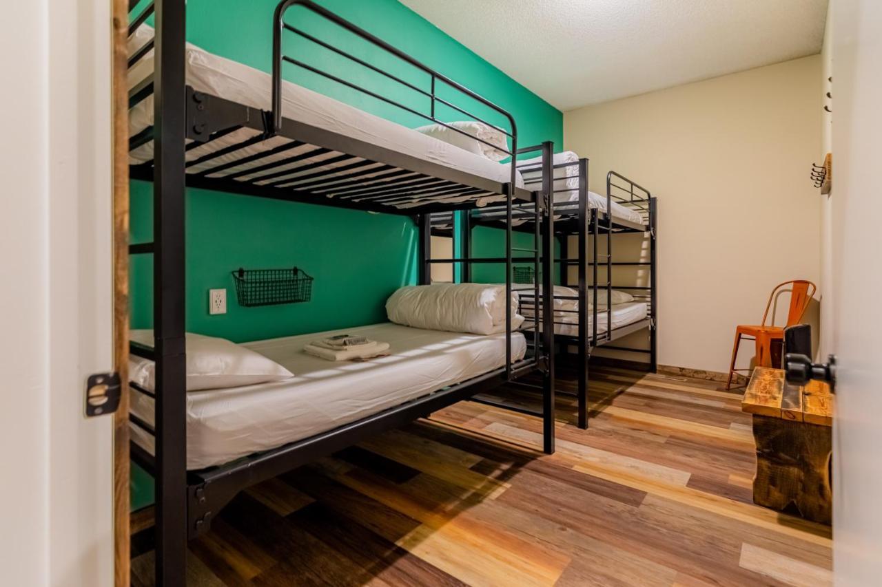 Pintler'S Portal Hostel Анаконда Экстерьер фото